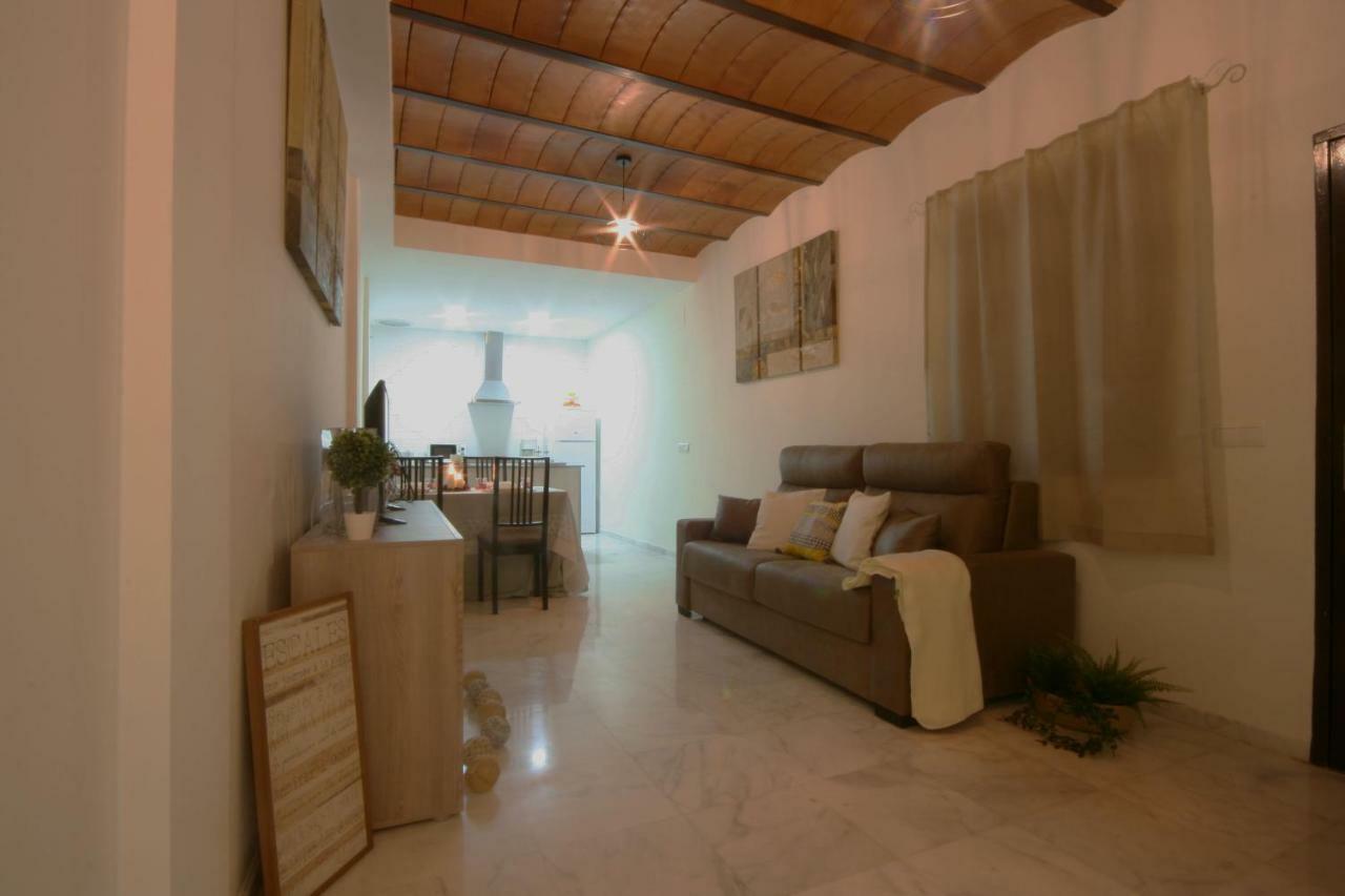 Apartamento Vacacional Carmona Apartment ภายนอก รูปภาพ