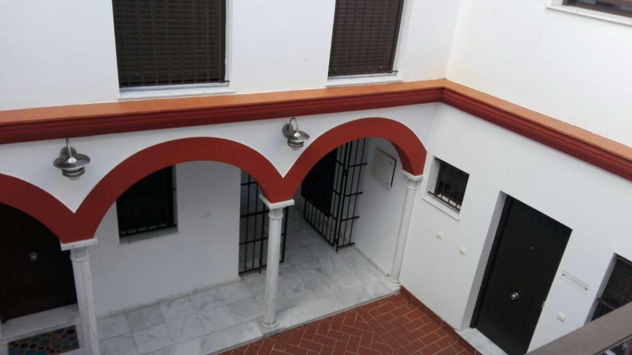 Apartamento Vacacional Carmona Apartment ภายนอก รูปภาพ